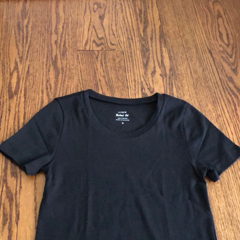 J CREW perfect for tee NWT